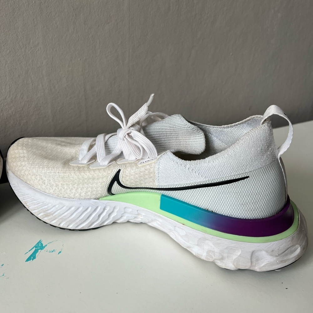 Nike React Infinity Run Flyknit Shoe Size 10 - image 4